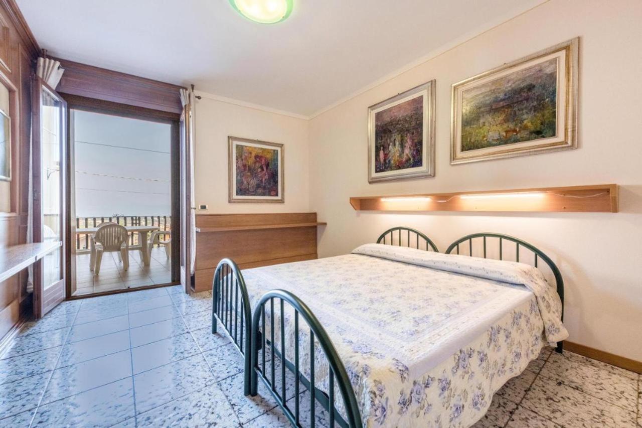 Casa Vacanze Baccolo Polpenazze del Garda Exterior foto
